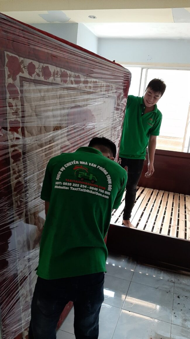 Bọc nệm trước khi vận chuyển